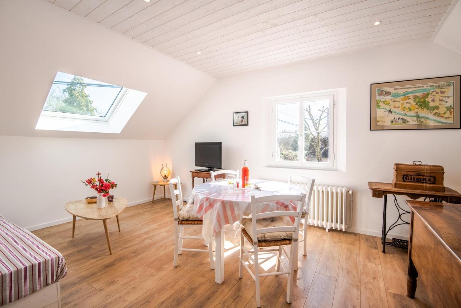 Le Relais De L'Ormeau - Charmant Gite Pour 4 Pers. Lussault-sur-Loire エクステリア 写真